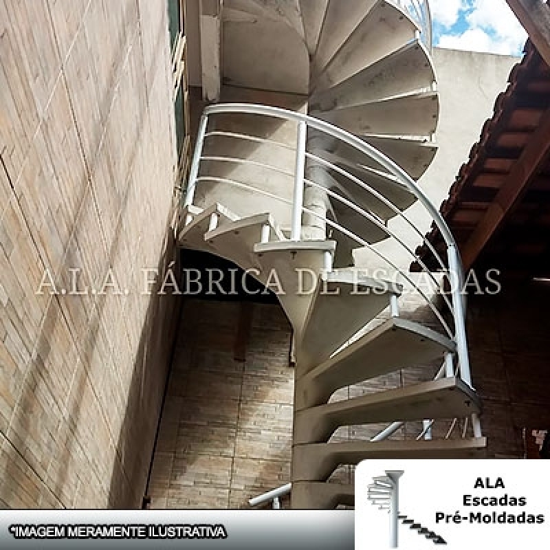 Escada Caracol com Corrimão de Alumínio Vila Augusta - Escada Caracol Modulada em Concreto