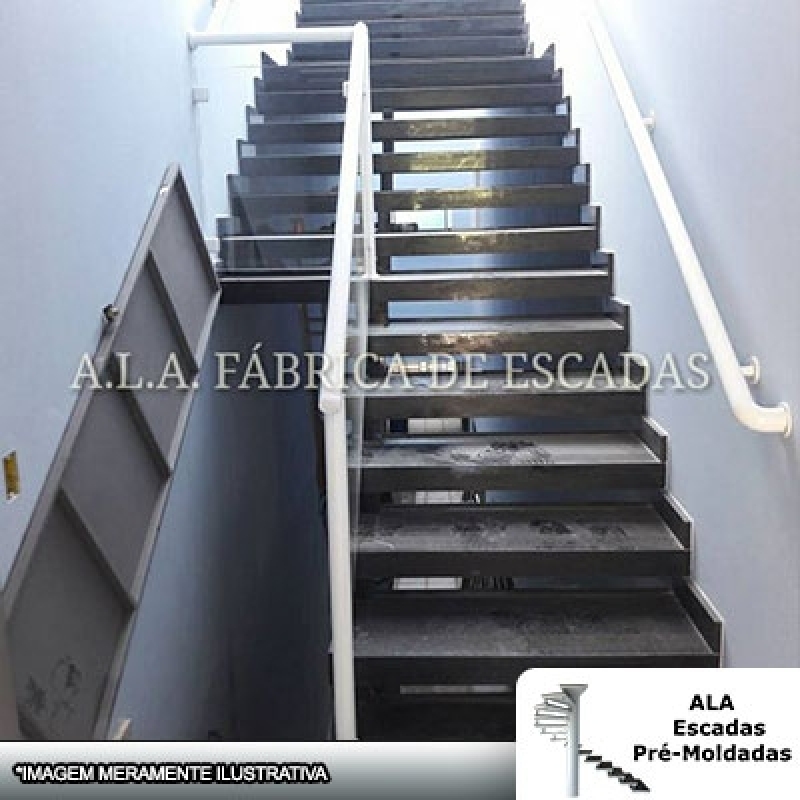 Escada Pré Moldada com Corrimão Cotia - Escada Pré Moldada para Sala