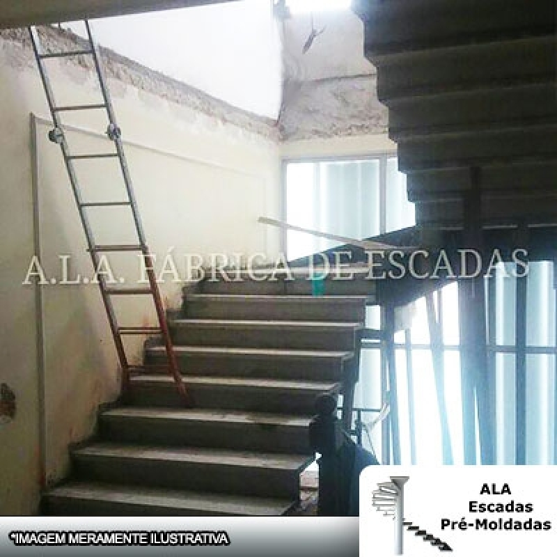 Loja de Escada em U Pré Moldada Cotia - Escada em U com Viga Central